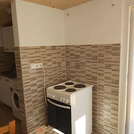 بيت للعطل Three-bedroom In I بالاتوليلّي